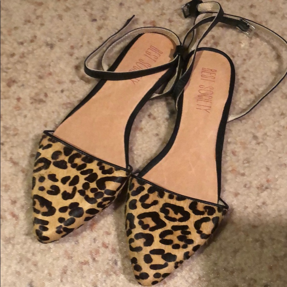 Leopard flats